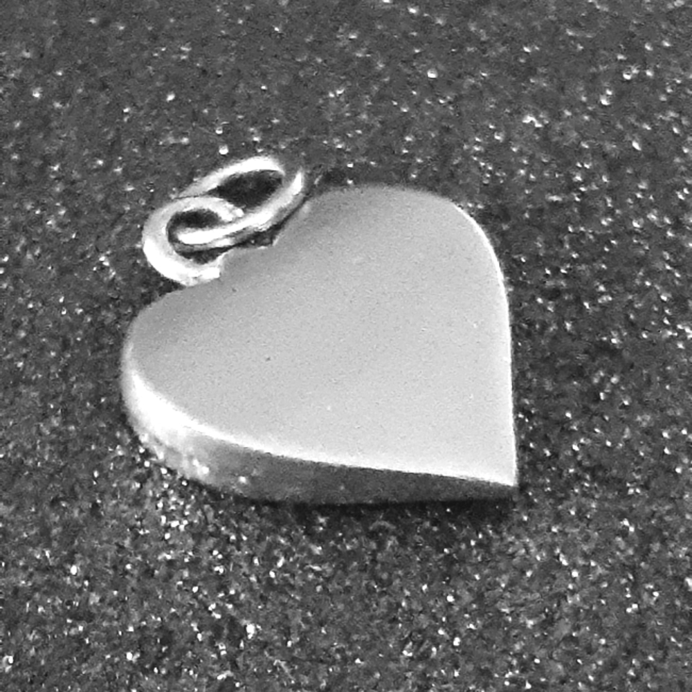 Vintage classic Heart charm 80s Silver color Womens Jewelry - Picture 1 of 6